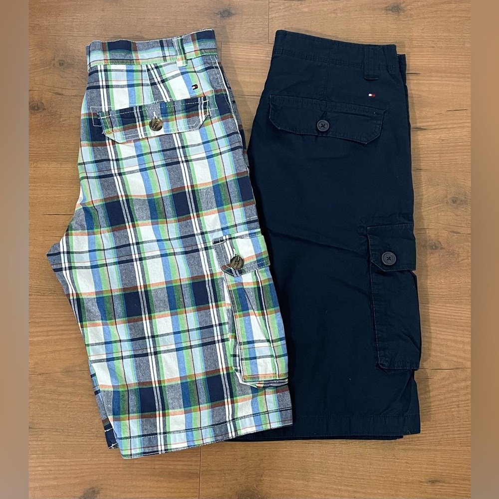 Tommy Hilfiger Cargo Shorts. 
Bundle (pair) Boy  *  Size: 20